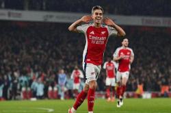 开云体育平台APP-包含热刺客场战平阿森纳，保持不败纪录的词条