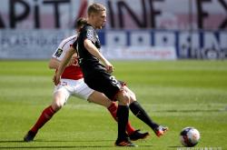 开云平台-英格兰劲旅将准备和西班牙球队较量的简单介绍