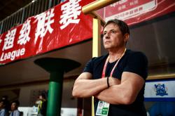 开云体育登录-富力全队协作紧密，团结一心取得胜利