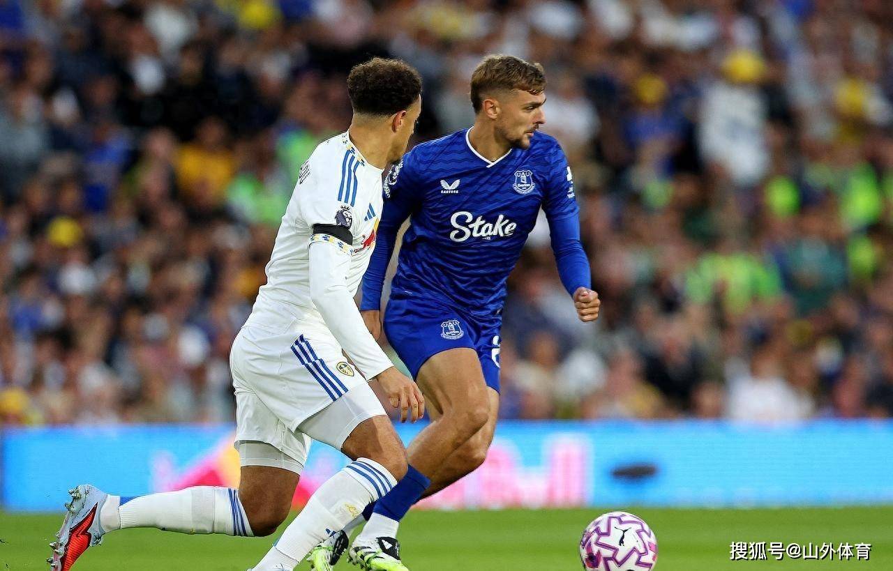 利兹联主场告捷，逐渐脱离降级区