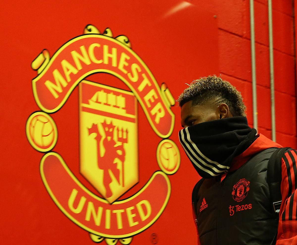 曼联主场大胜,强势表现扭转颓势 曼联主场大胜,强势表现扭转颓势