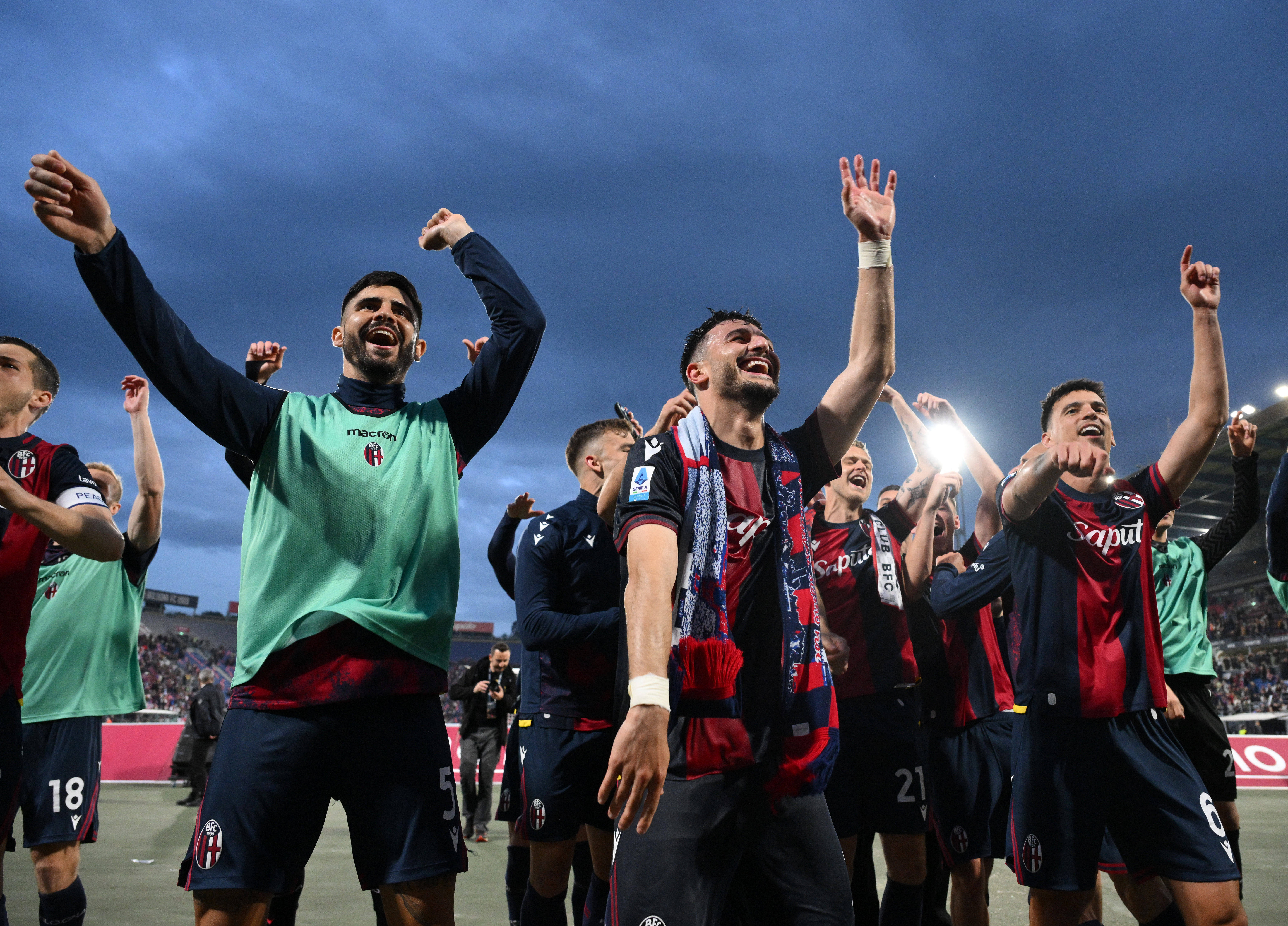 亚特兰大状态火爆,全队配合成功击败对手的简单介绍 亚特兰大状态火爆,全队配合成功击败对手的简单介绍