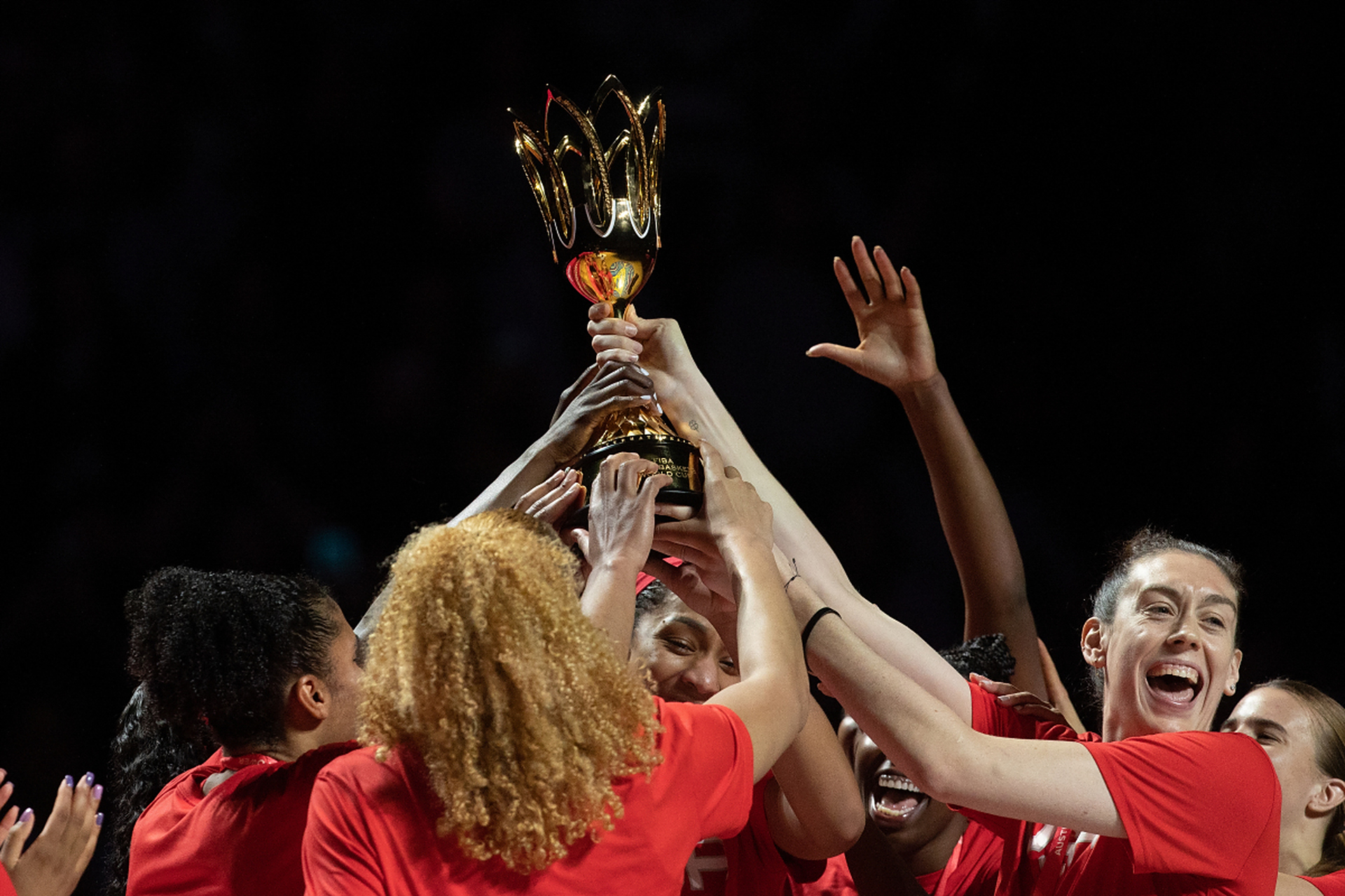 关于关注足球盛宴,谁将笑到最后?的信息 关于关注足球盛宴,谁将笑到最后?的信息