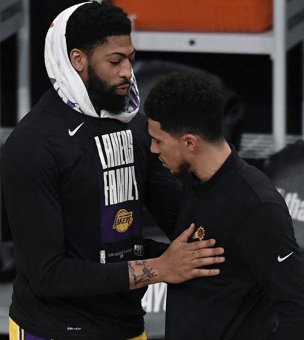 四川队完胜灰熊,布伦森扛起全队的简单介绍 四川队完胜灰熊,布伦森扛起全队的简单介绍