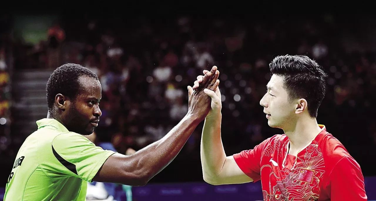 波兰队险胜英格兰队，马龙带队取胜